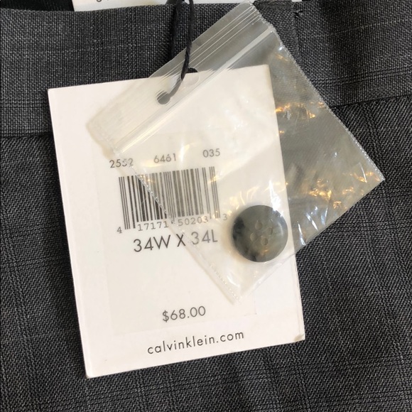 Calvin Klein - Picture 3 of 3